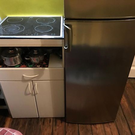 Cozy Condo For Up To 3 Travellers, With Kitchen And Bath リガ エクステリア 写真