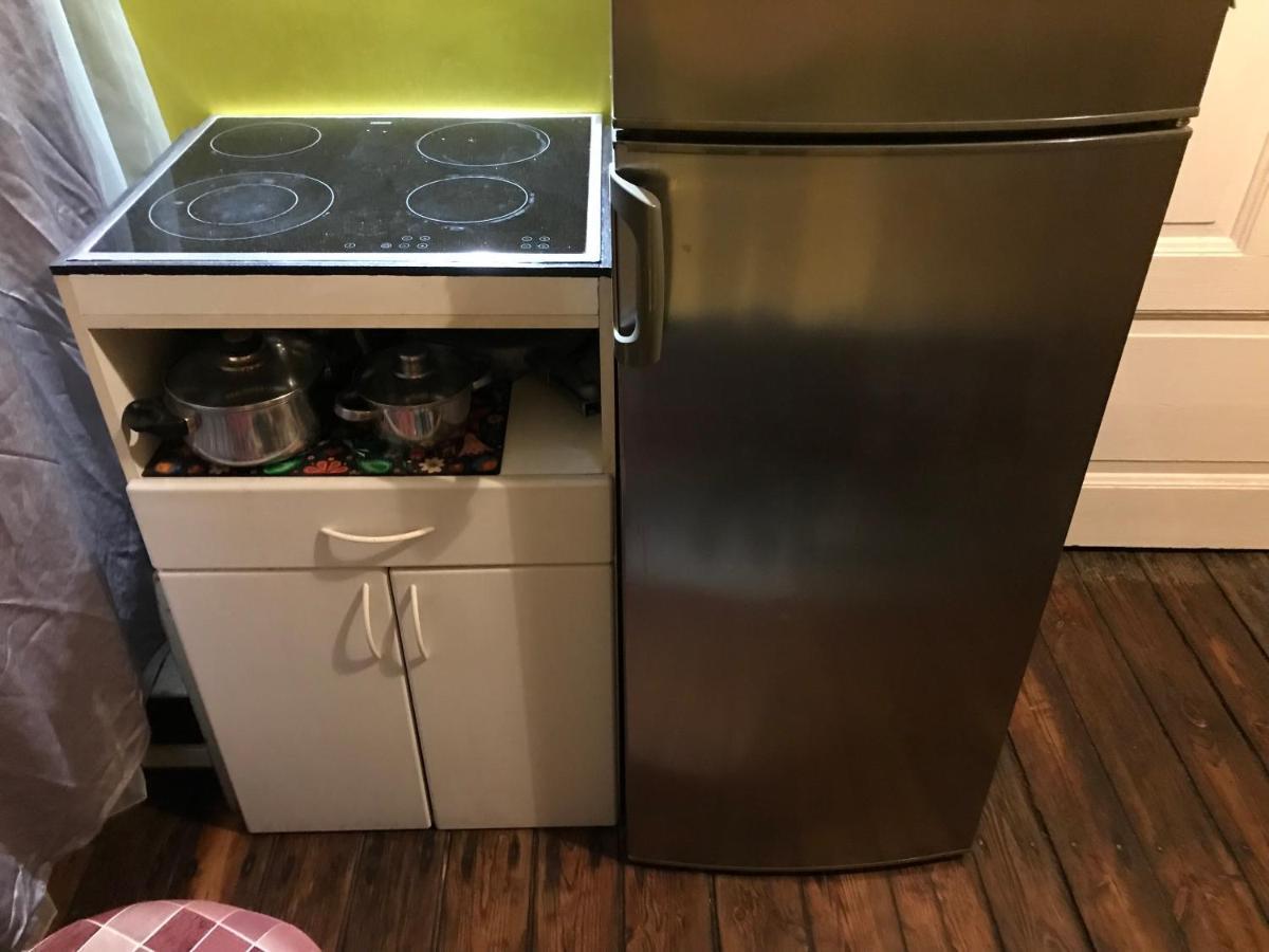 Cozy Condo For Up To 3 Travellers, With Kitchen And Bath リガ エクステリア 写真